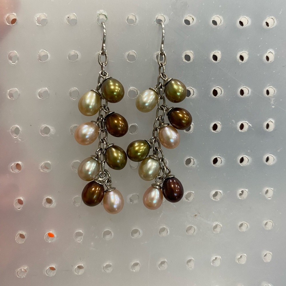 Elegant Pearl Drop Earrings